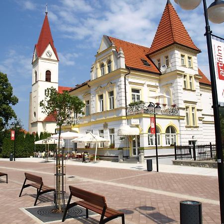 Hotel Margit Trencianske Teplice Luaran gambar