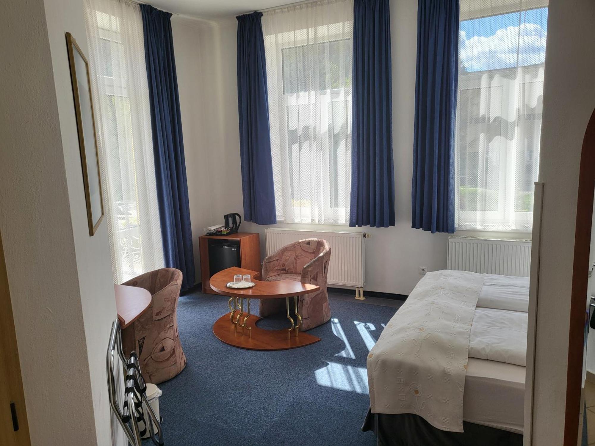 Hotel Margit Trencianske Teplice Luaran gambar