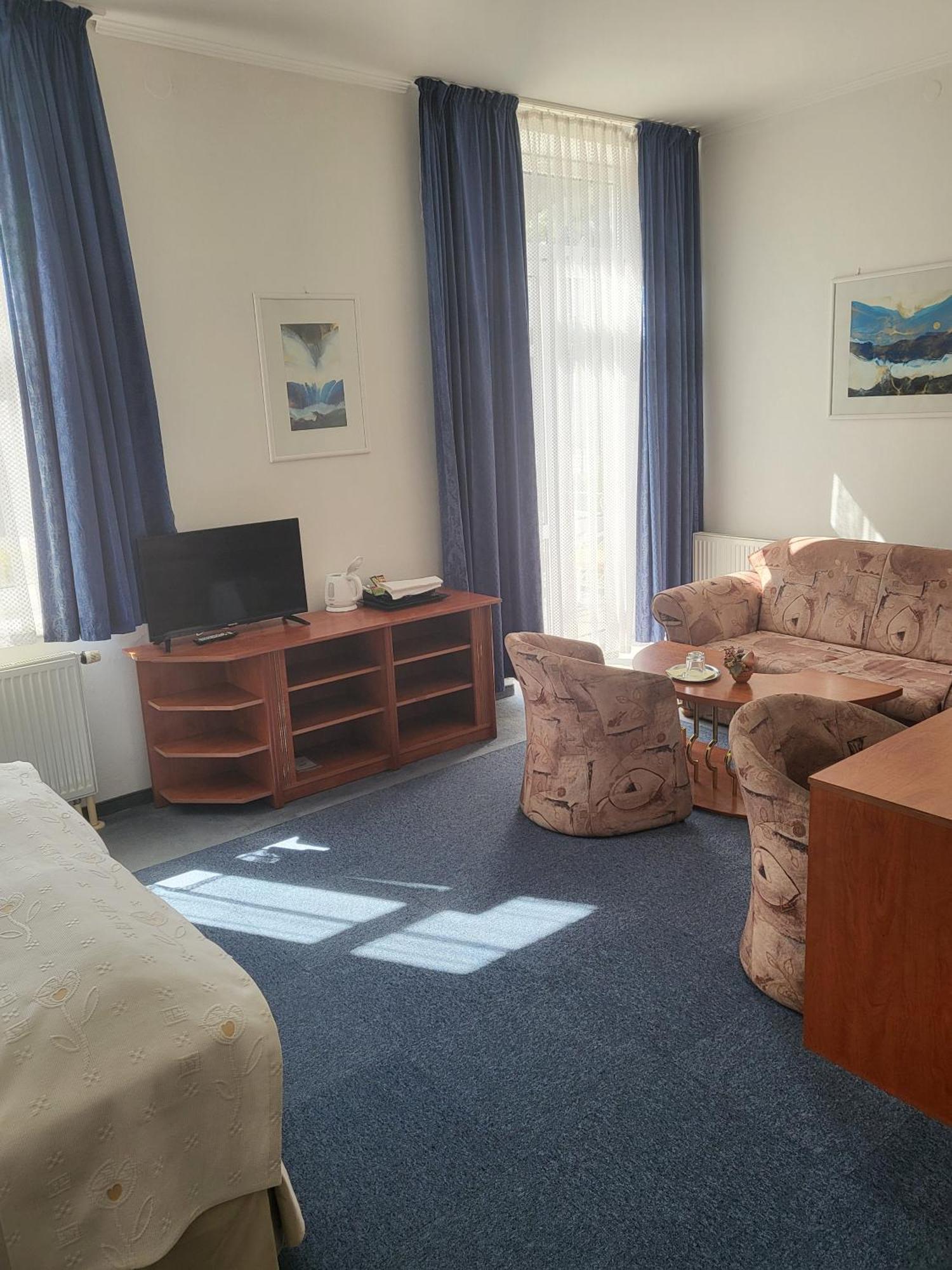 Hotel Margit Trencianske Teplice Luaran gambar