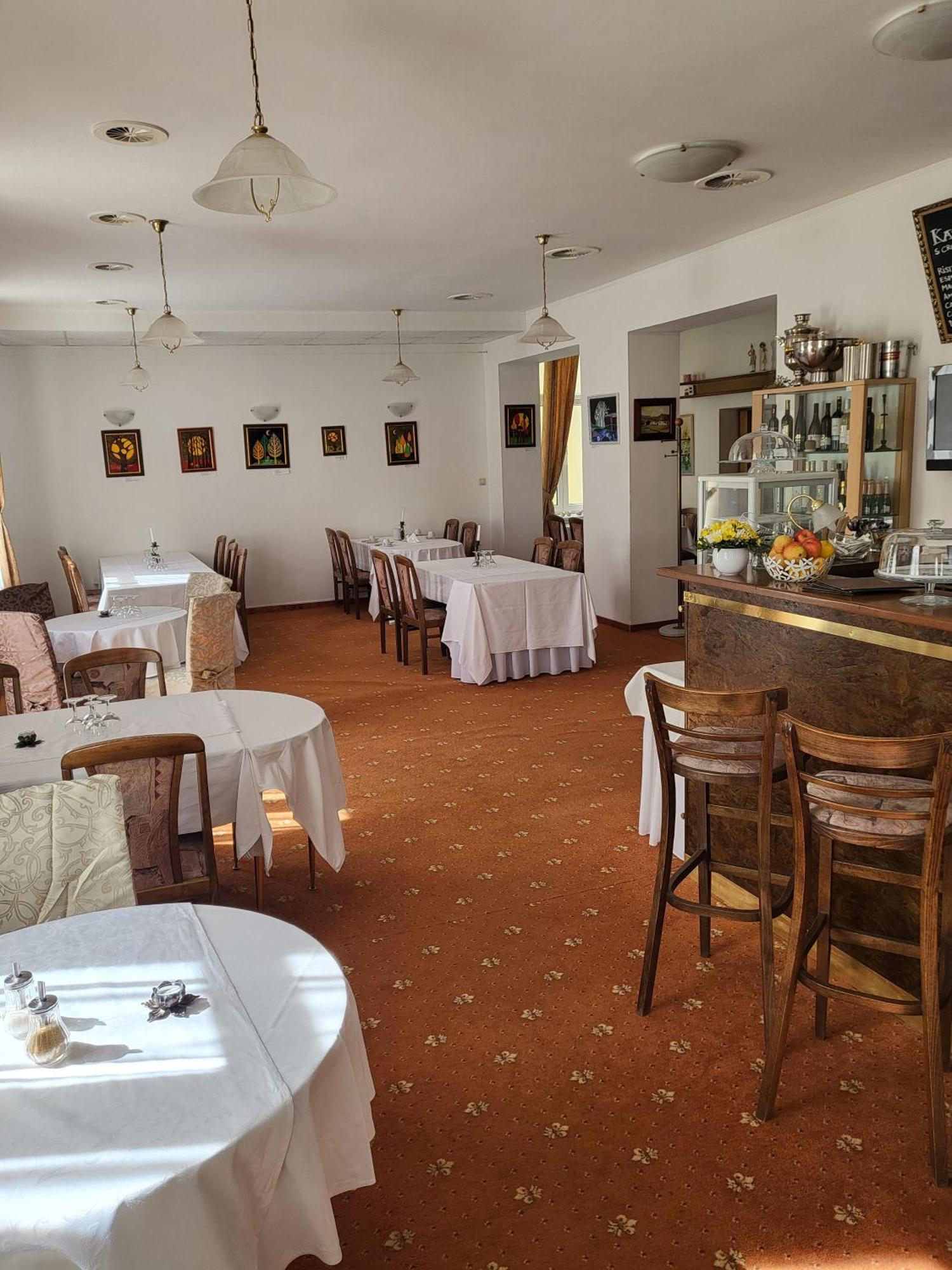 Hotel Margit Trencianske Teplice Luaran gambar